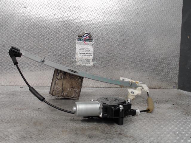 Leve vitre electrique avant droit MAZDA 2 2 PHASE 1 Essence - 1