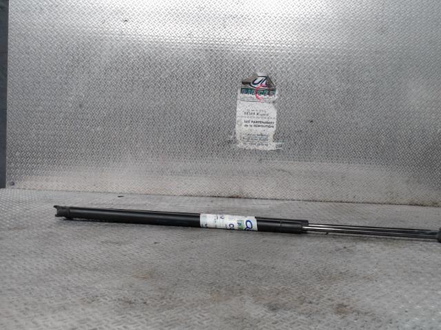 Verin de coffre FORD FIESTA 5 PHASE 1 Essence - 1
