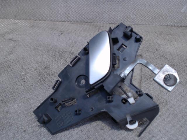 Poignee interieur avant gauche CITROEN C5 1 PHASE 2 Diesel - 1