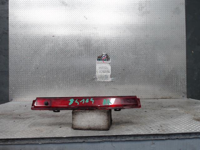 Feu arriere stop central RENAULT CLIO 4 PHASE 1 Diesel - 1