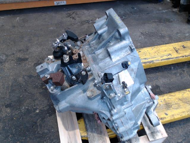 Boite de vitesses MAZDA 5 1 PHASE 2 Diesel - 1
