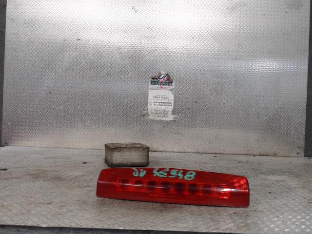 Feu arriere stop central OPEL ZAFIRA B PHASE 1 Diesel - 1