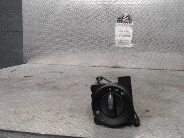 Commande de phare MERCEDES CITAN 1 415  - 1