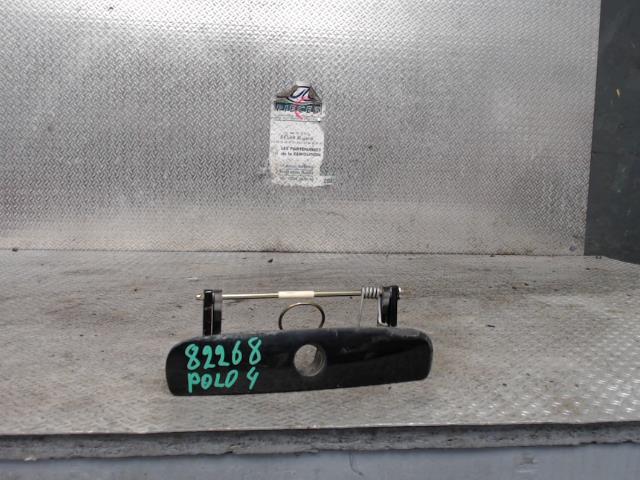 Bouton de coffre VOLKSWAGEN POLO 4 PHASE 2 Diesel - 1