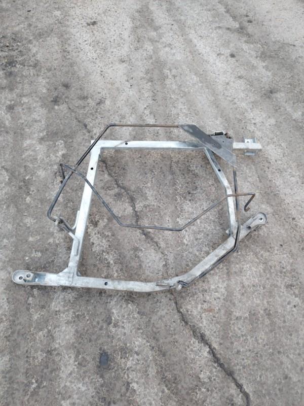 Panier roue de secours RENAULT MEGANE 4 PHASE 1 Diesel - 1