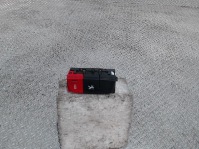 Bouton/Interrupteur PEUGEOT 508 1 PHASE 1 Diesel - 1