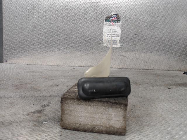 Bouton de coffre CITROEN C3 2 PHASE 2 Diesel - 1