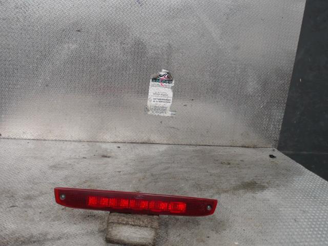 Feu arriere stop central FORD FOCUS 2 PHASE 1 Essence - 1