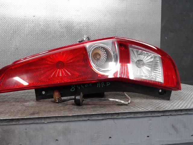 Feu arriere principal droit (feux) SUZUKI SPLASH Diesel - 1