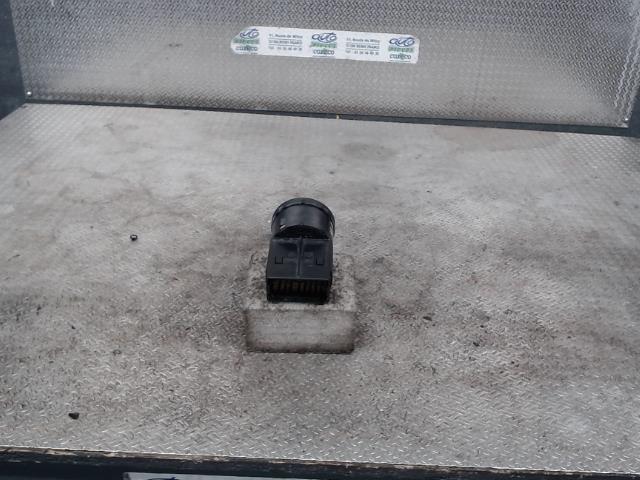 Commande de phare VOLKSWAGEN UP Ethanol - 1