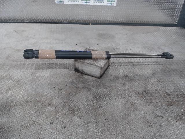 Verin de coffre VOLKSWAGEN GOLF 3  - 1