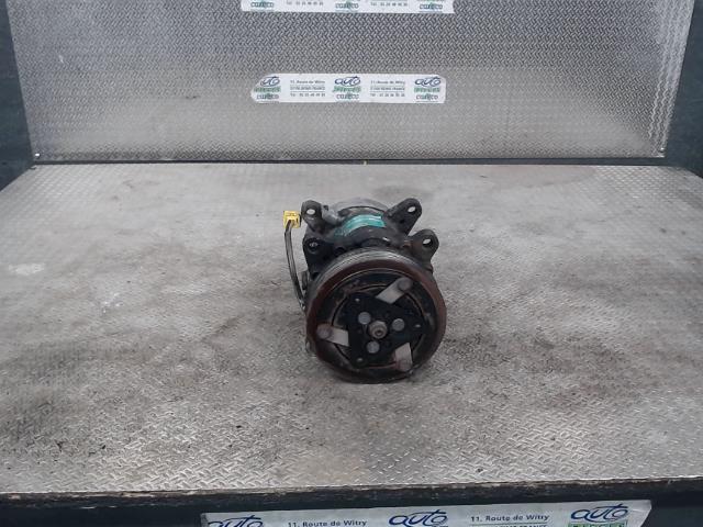 Compresseur clim PEUGEOT 307 PHASE 1 BREAK Diesel - 1