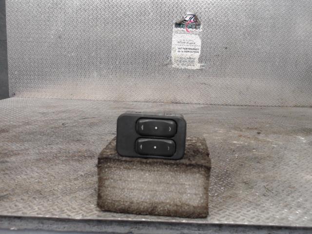 Interrupteur de leve vitre avant gauche OPEL COMBO C PHASE 2 Diesel - 1