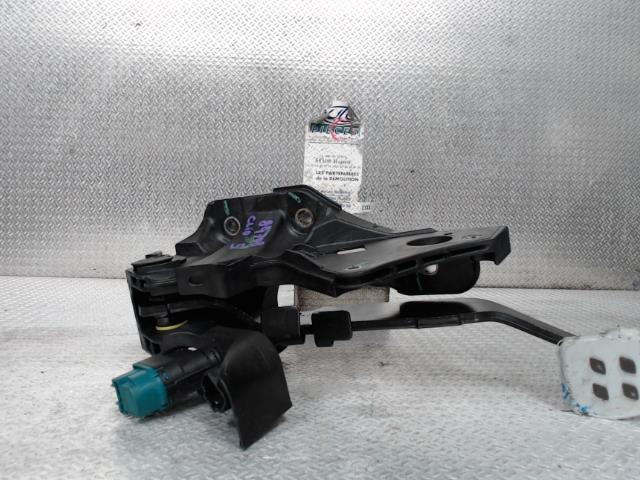 Pedale de frein RENAULT CLIO 5  - 1