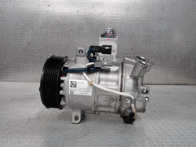 Compresseur clim RENAULT CLIO 5 Essence - 1