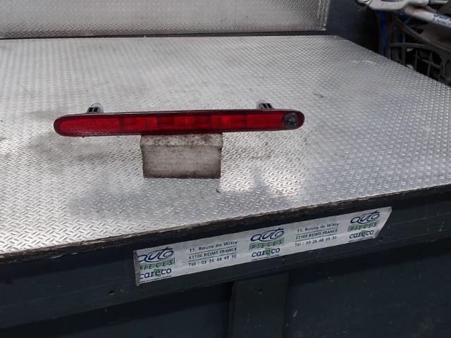 Feu arriere stop central SUZUKI SWIFT 4 Essence - 1