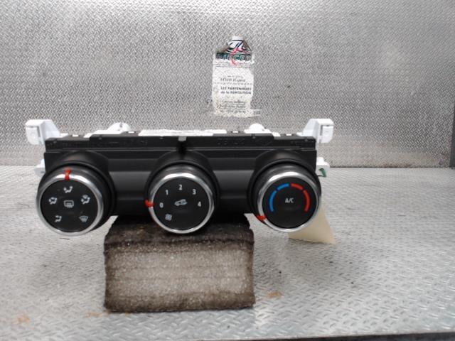 Commande chauffage RENAULT CLIO 5 PHASE 1 Essence - 1