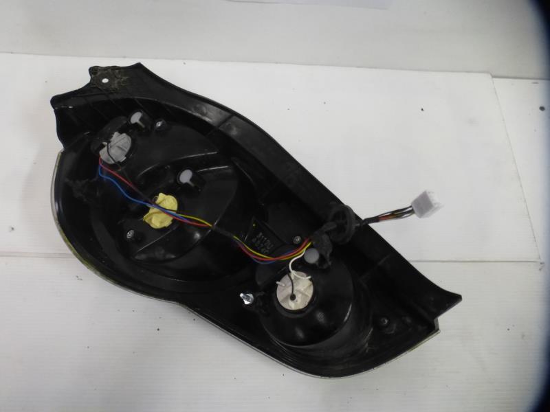 Image Feu arriere principal droit (feux) - CHEVROLET SPARK