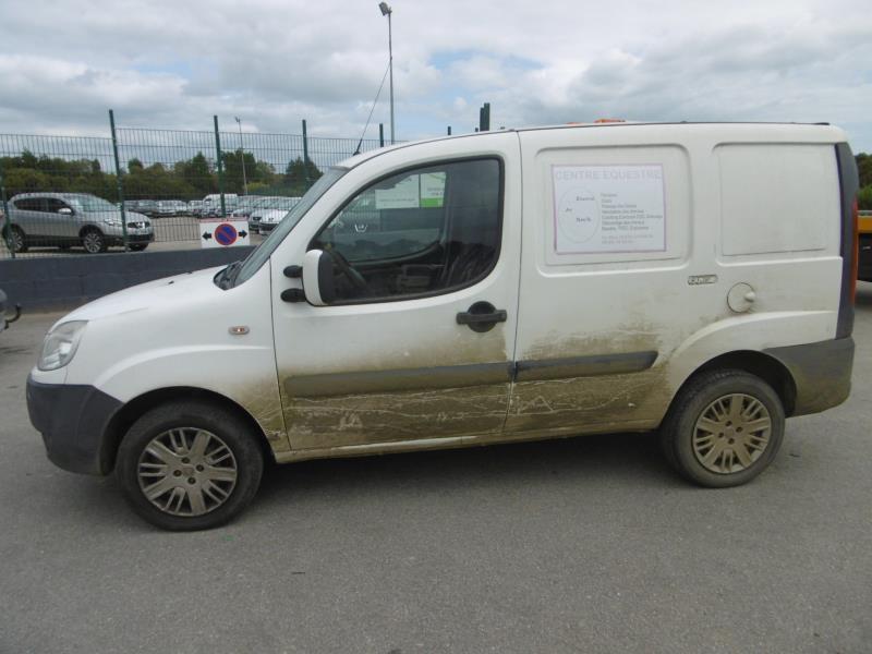 Image Porte laterale droit - FIAT DOBLO 1