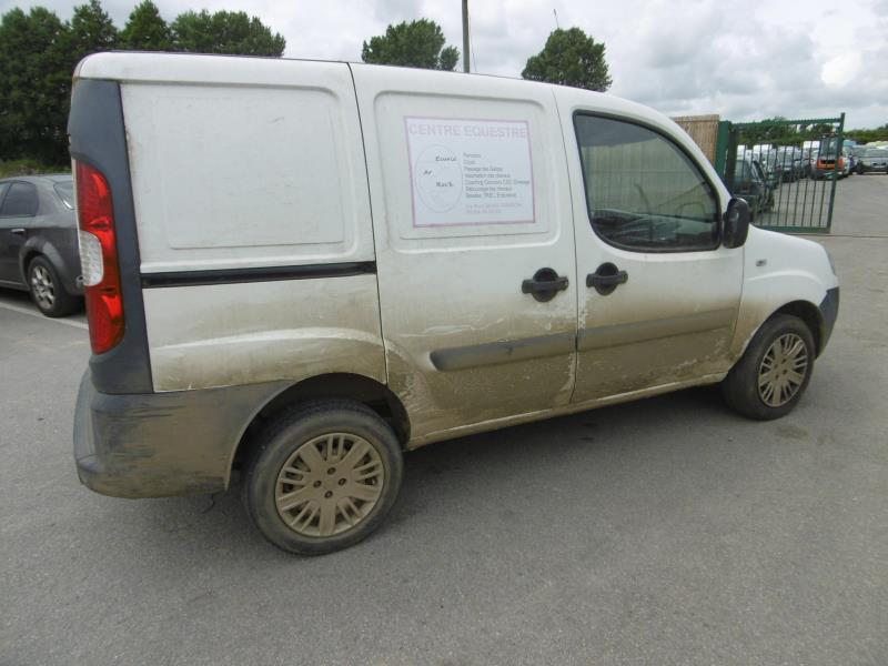 Image Porte laterale droit - FIAT DOBLO 1