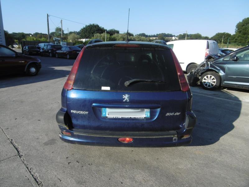 Image Feu arriere principal droit (feux) - PEUGEOT 206