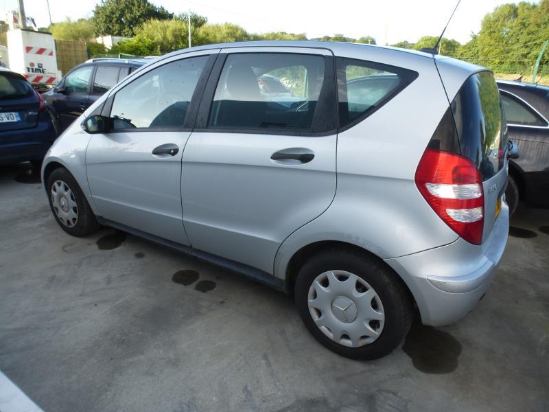 Image Feu arriere principal gauche (feux) - MERCEDES CLASSE A 169