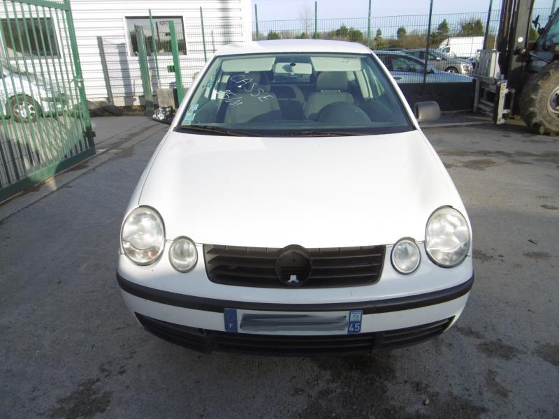 Capot VOLKSWAGEN POLO 4 PHASE 1 Essence - 1