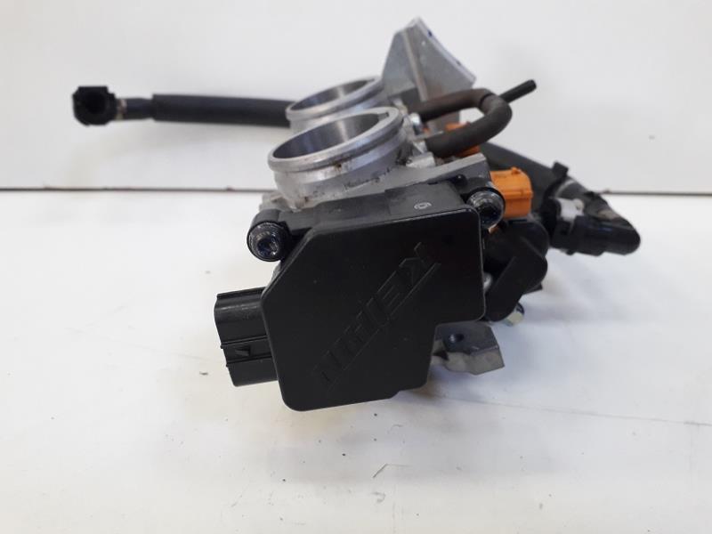Image Rampe injection - HONDA CB500FA