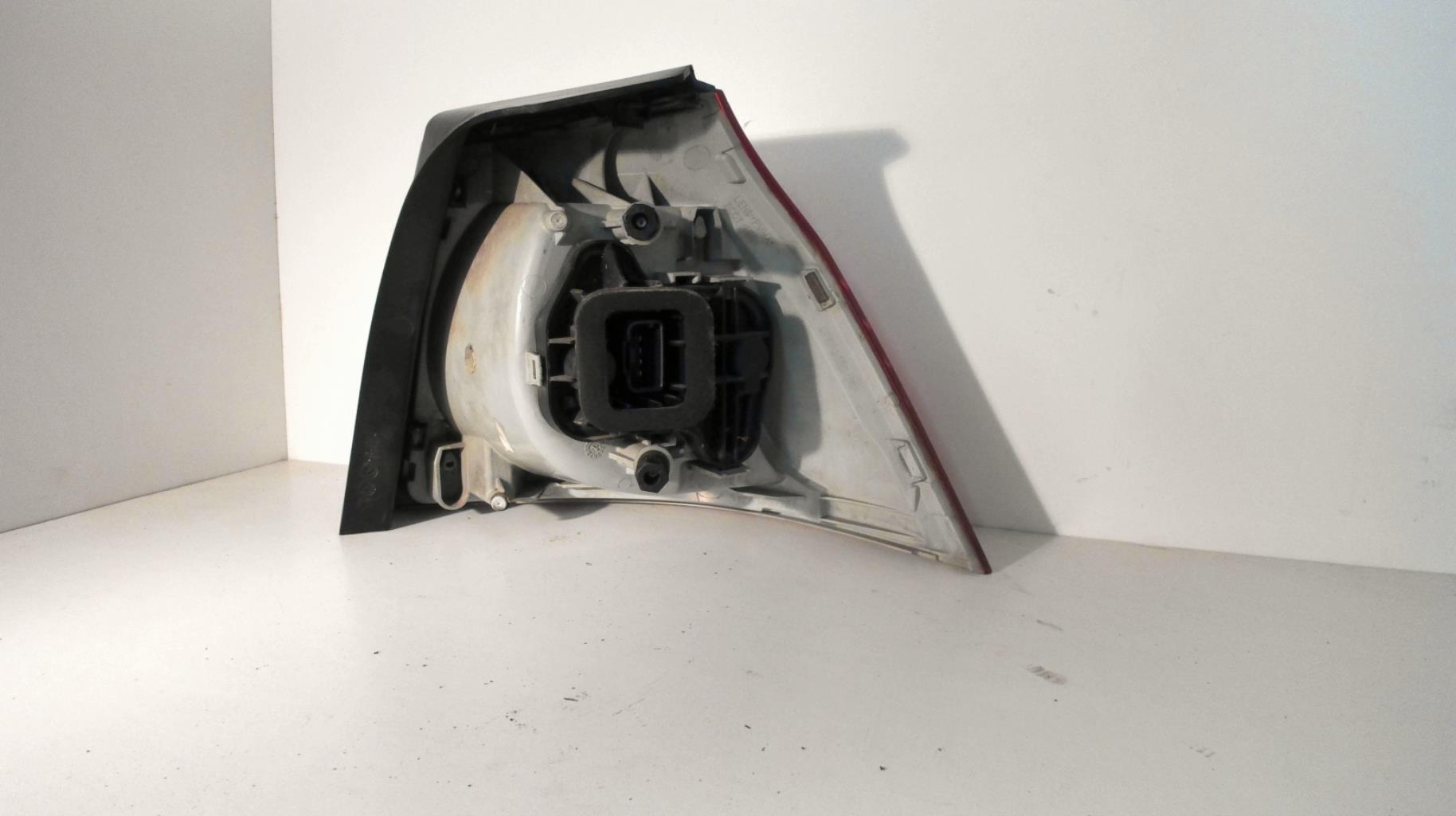 Image Feu arriere principal gauche (feux) - VOLKSWAGEN GOLF 5