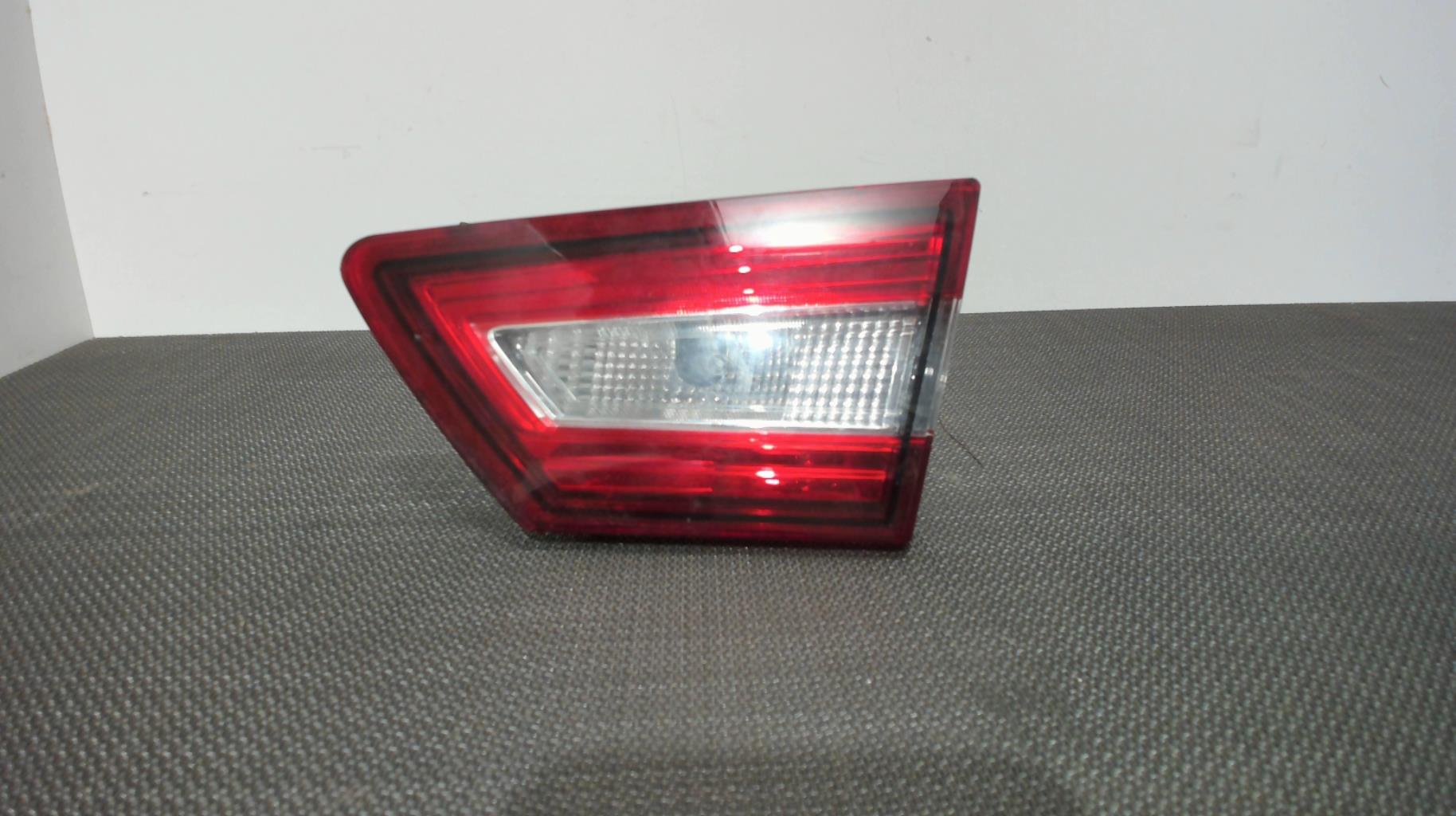 Feu arriere secondaire droit (feux) RENAULT CLIO 4 PHASE 1 Diesel - 1