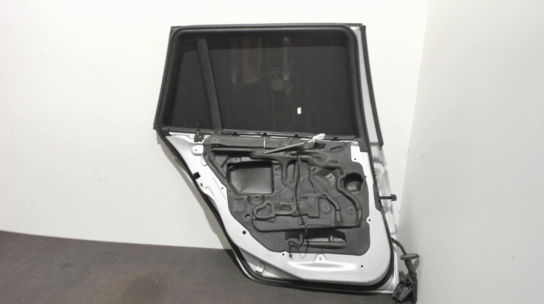 Image Porte arriere gauche - BMW SERIE 3 E46