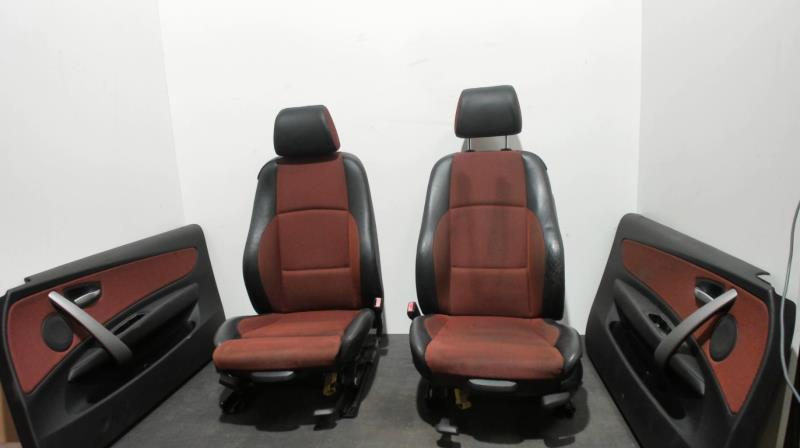 Image Interieur complet - BMW SERIE 1 E81