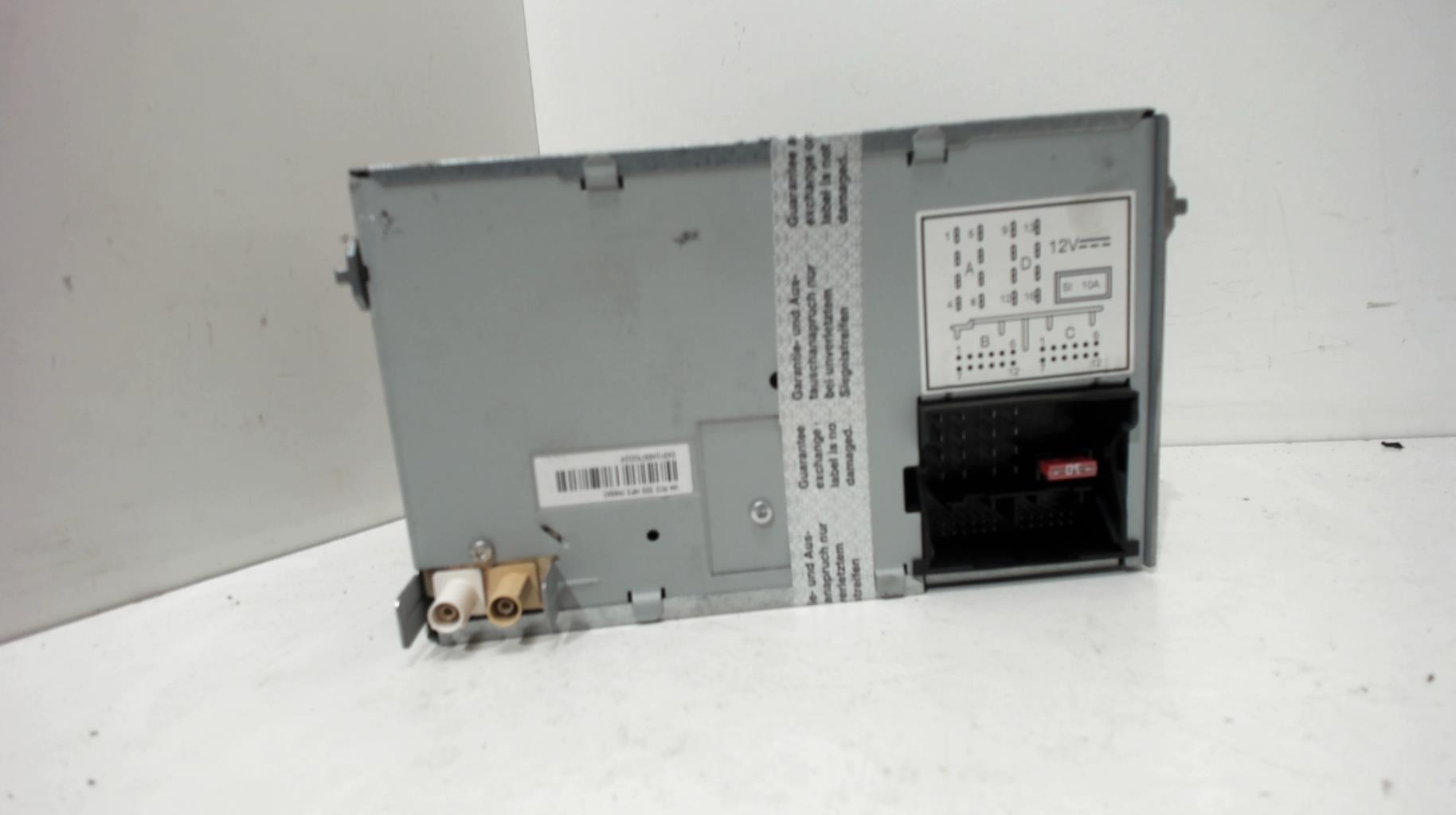 Image Autoradio d'origine - VOLKSWAGEN PASSAT 5