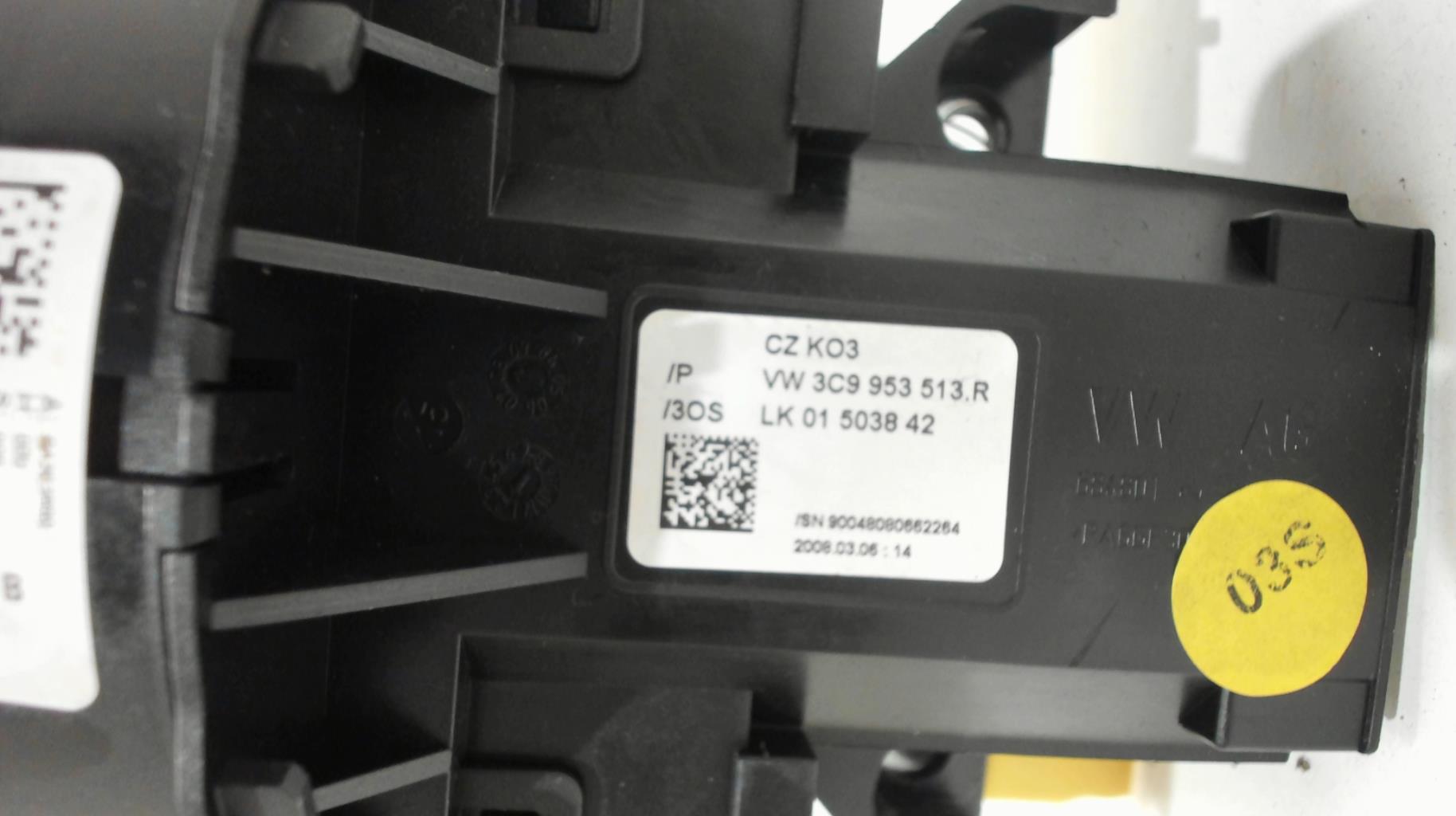 Image Com (Bloc Contacteur Tournant+Commodo Essuie Glace+Commodo Phare) - VOLKSWAGEN PASSAT 5