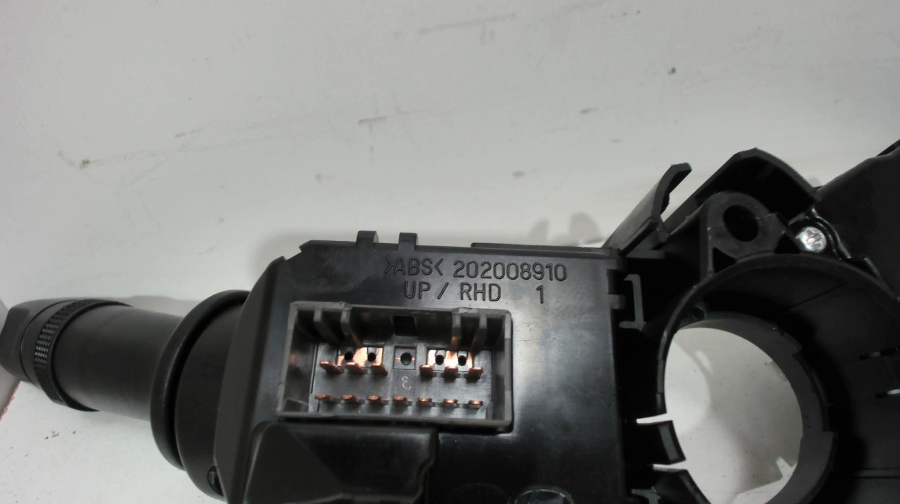 Image Com (Bloc Contacteur Tournant+Commodo Essuie Glace+Commodo Phare) - KIA RIO 3