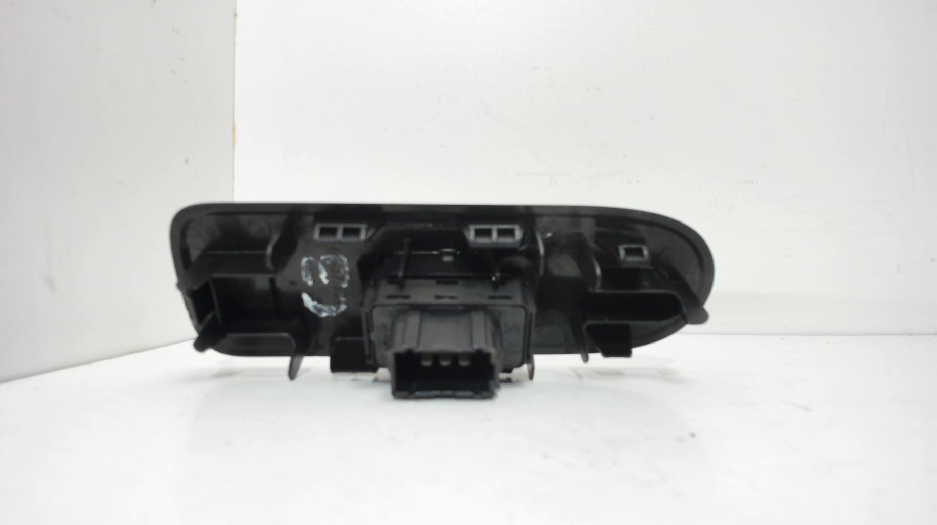 Image Interrupteur de leve vitre avant droit - CITROEN C3 2