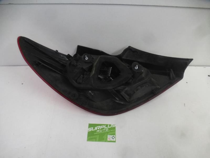 Image Feu arriere principal droit (feux) - OPEL CORSA D