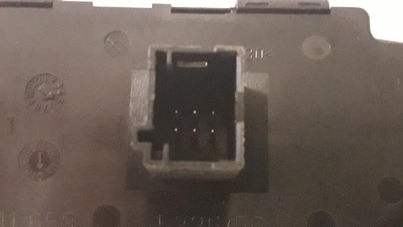 Image Interrupteur de leve vitre avant gauche - CITROEN C4 GRAND PICASSO 1