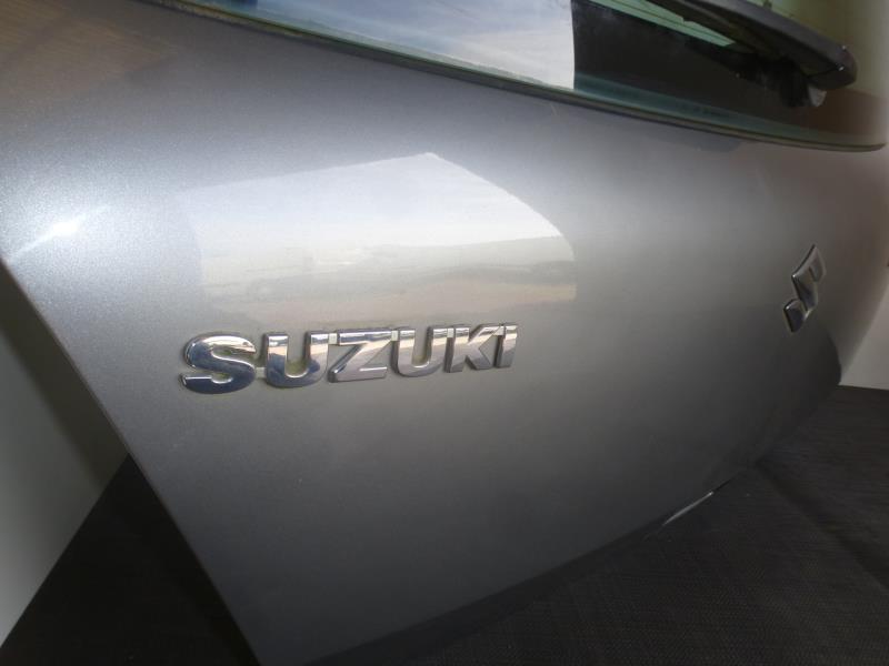 Image Malle/Hayon arriere - SUZUKI SWIFT 3