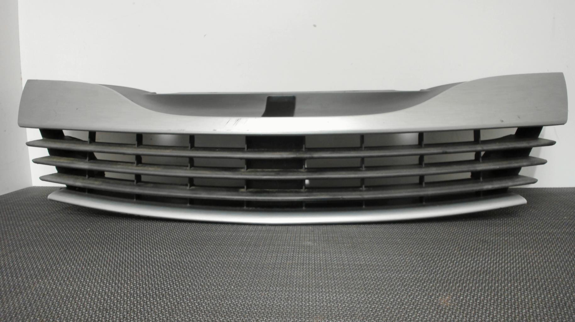 Image Calandre - RENAULT LAGUNA 2