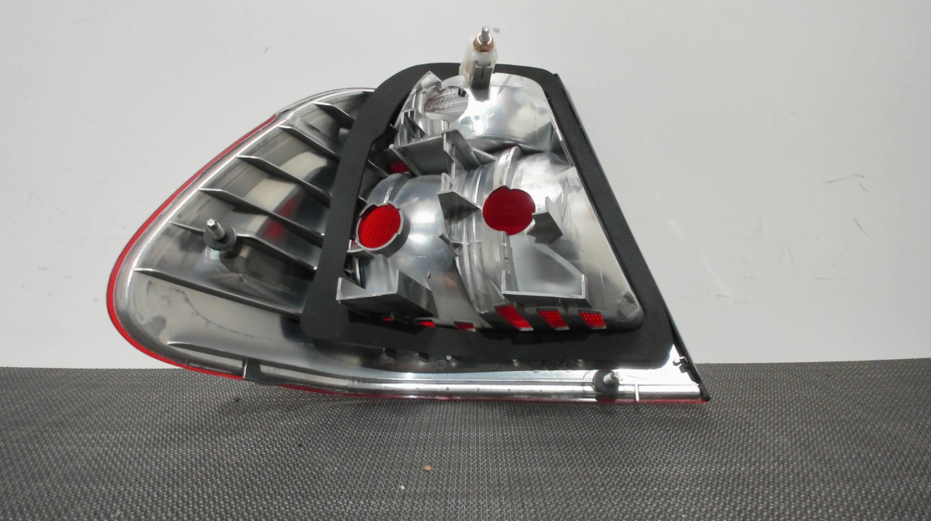 Image Feu arriere principal droit (feux) - BMW SERIE 3 E46