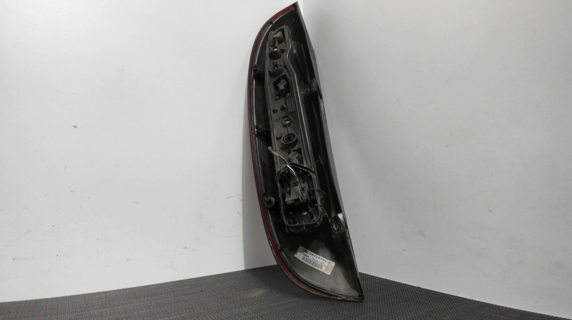 Image Feu arriere principal droit (feux) - OPEL CORSA C