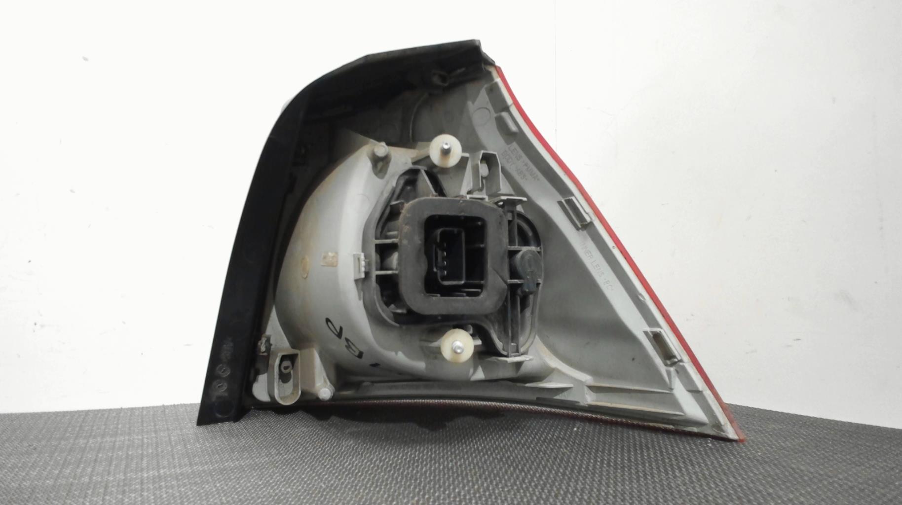 Image Feu arriere principal gauche (feux) - VOLKSWAGEN GOLF 5