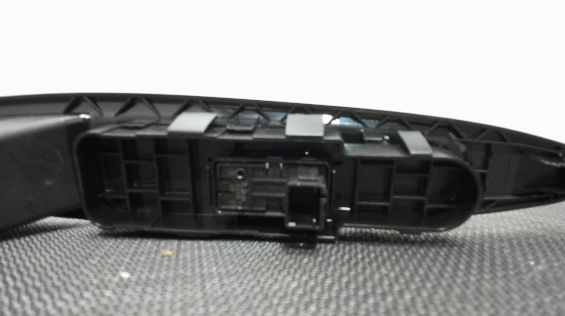 Image Interrupteur de leve vitre avant droit - CITROEN C4 1