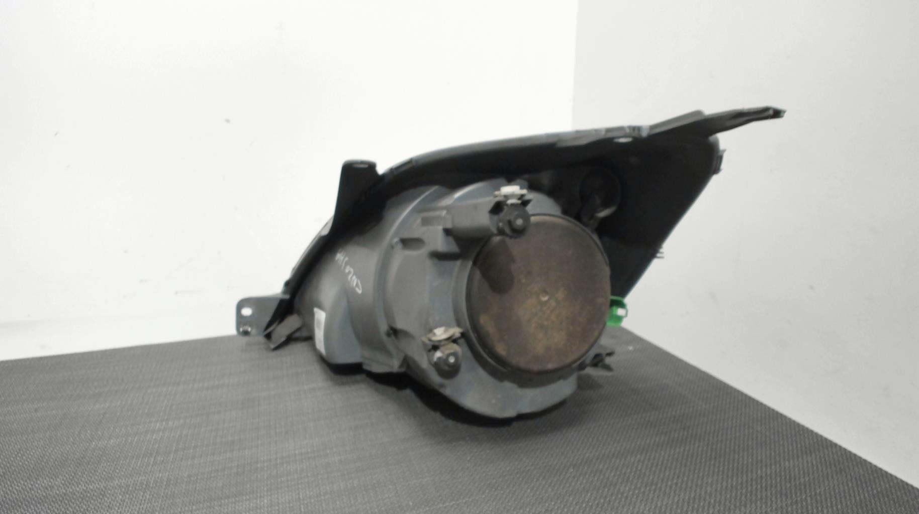 Image Optique avant principal droit (feux)(phare) - FORD FIESTA 5