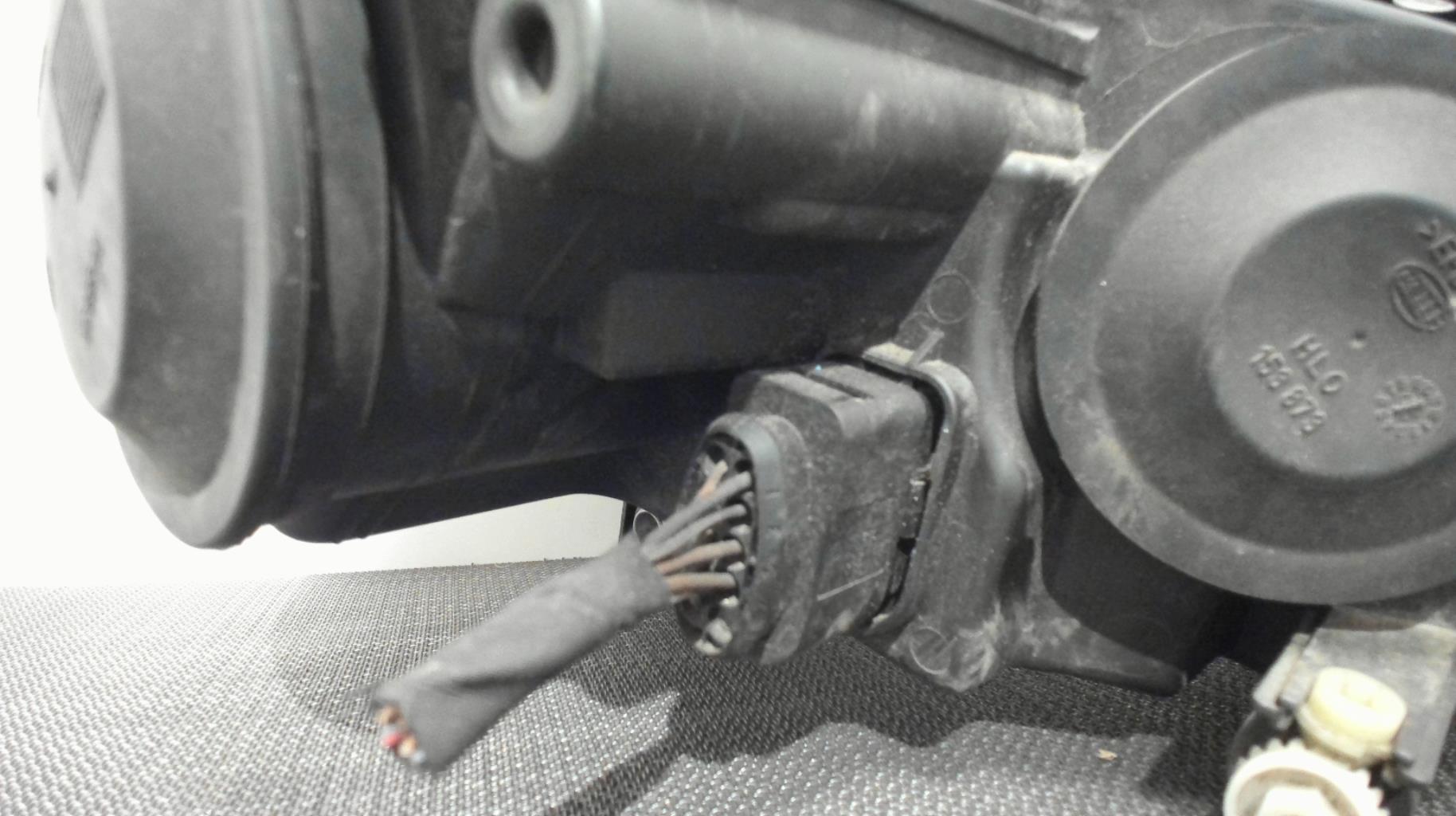 Image Optique avant principal gauche (feux)(phare) - VOLKSWAGEN PASSAT 5