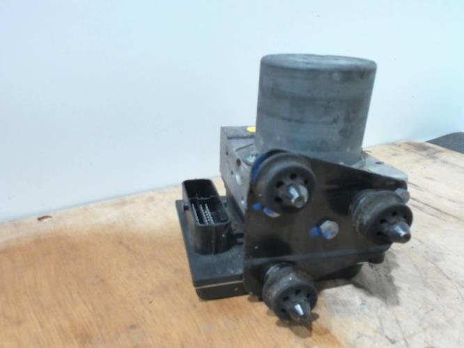 Image Bloc ABS (freins anti-blocage) - AUDI A4 3