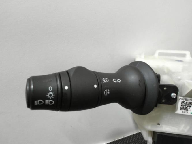Image Com (Bloc Contacteur Tournant+Commodo Essuie Glace+Commodo Phare) - RENAULT MEGANE 3