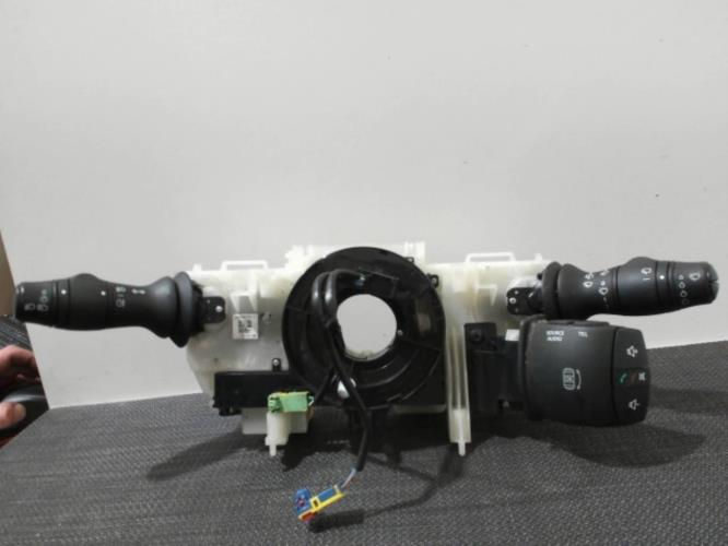 Image Com (Bloc Contacteur Tournant+Commodo Essuie Glace+Commodo Phare) - RENAULT MEGANE 3