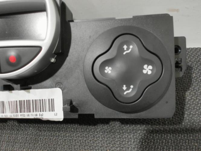Image Commande chauffage - RENAULT CLIO 3